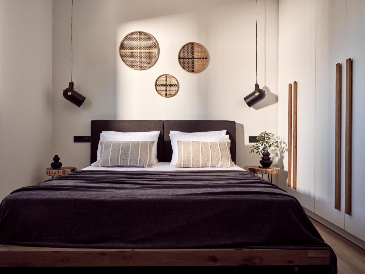 Noema Villa - Stylish Villa With Scenic Serenity, By Zantewize Sarakinadhon Bagian luar foto
